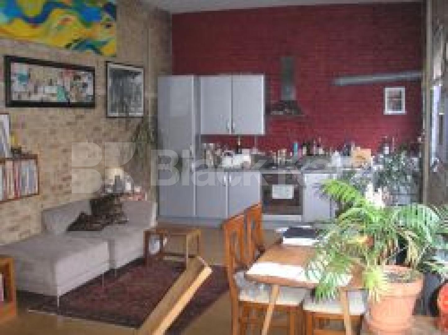 			New Instruciton, Studio Apartment, 1 bath, 1 reception Studio			 Queens Crescent, CHALK FARM / KENTISH TOWN NW5